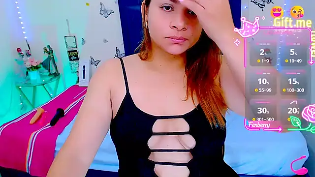 Snapshot of sofia_valeriaa chatting on September 11, 9:04 pm sofia valeriaa online show from September 11, 9:04 pm