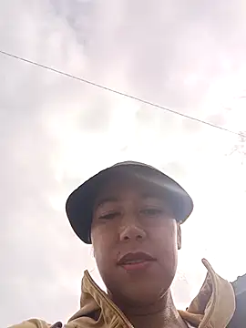 Snapshot of 2HotAsain4u chatting on September 26, 1:42 am 2HotAsain4u online show from September 26, 1:42 am