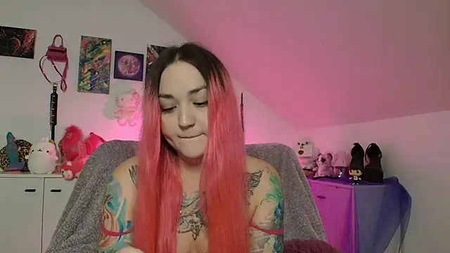 PinkHurricaneOfficial online show from September 26, 8:02 pm