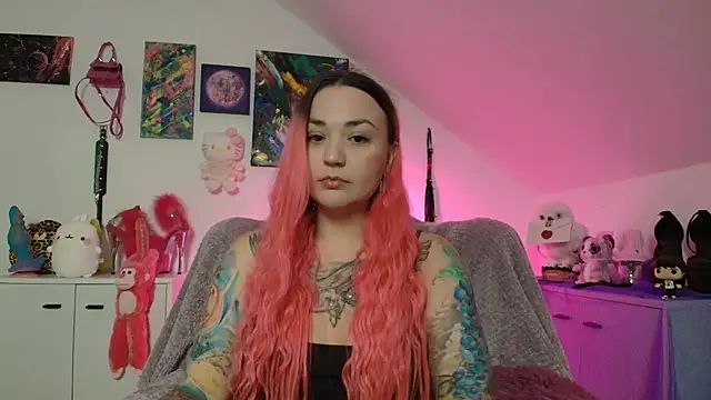 PinkHurricaneOfficial online show from October 4, 8:40 pm