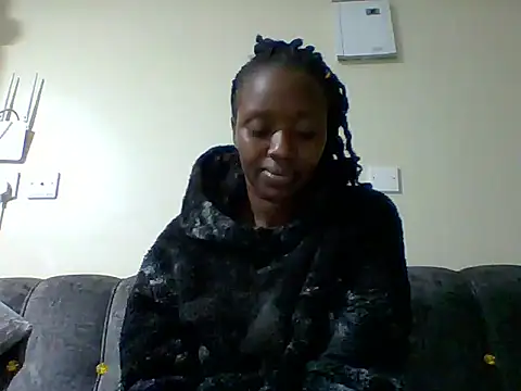 Snapshot of sexy_darleen23 chatting on December 23, 6:27 pm sexy darleen23 online show from December 23, 6:27 pm