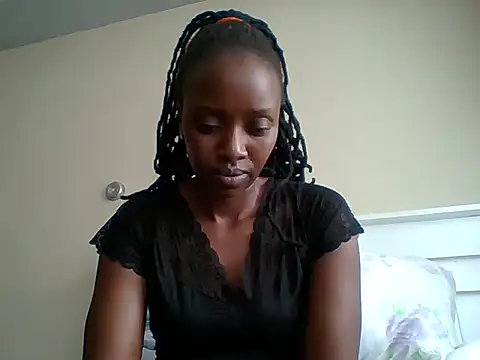 Snapshot of sexy_darleen23 chatting on February 3, 11:53 am sexy darleen23 online show from February 3, 11:53 am