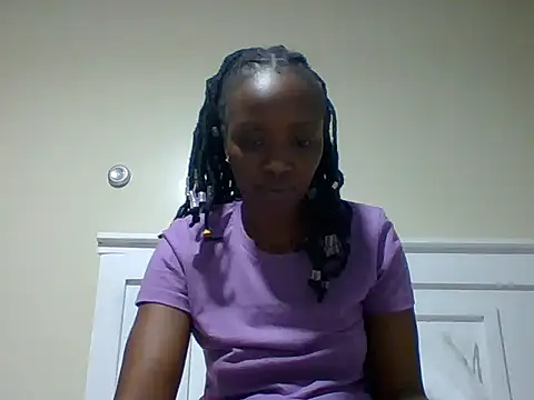 Snapshot of sexy_darleen23 chatting on February 17, 5:32 pm sexy darleen23 online show from February 17, 5:32 pm