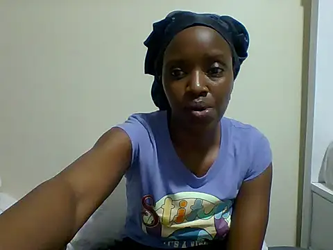 Snapshot of sexy_darleen23 chatting on March 21, 5:12 pm sexy darleen23 online show from March 21, 5:12 pm