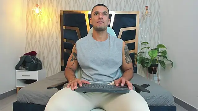 Snapshot of Adbel_Sady chatting on January 21, 11:46 am Adbel Sady online show from January 21, 11:46 am