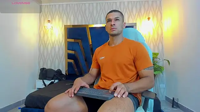 Snapshot of Adbel_Sady chatting on October 9, 11:19 am Adbel Sady online show from October 9, 11:19 am