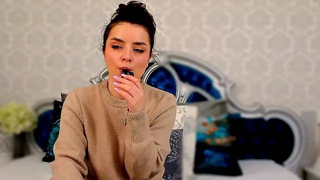 LilithDaughter online show from October 1, 4:40 am