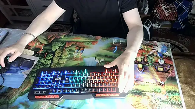 Snapshot of oleg1984 chatting on September 14, 5:45 pm oleg1984 online show from September 14, 5:45 pm