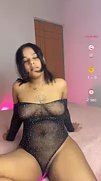 ninapego online show from December 3, 2:36 am