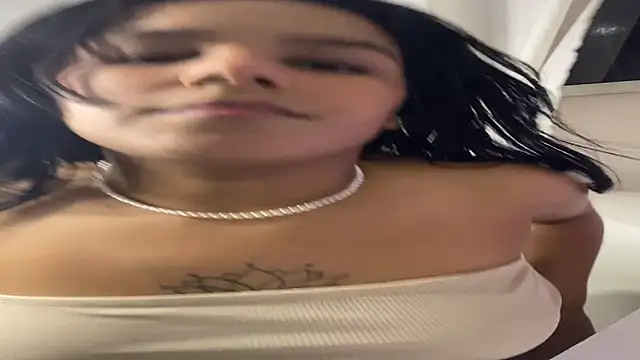 ninapego online show from February 16, 1:03 am