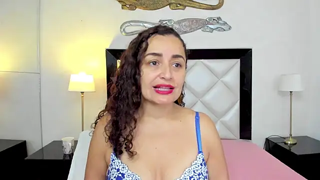  luna  sweet  online show from February 20, 3:12 am