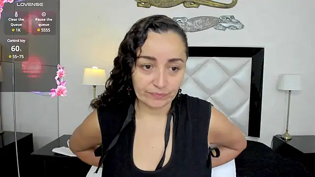  luna  sweet  online show from March 12, 3:24 am