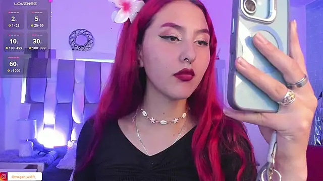 Megan wolf1  online show from March 13, 7:20 am