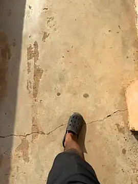 Snapshot of Black-mamba-madingo chatting on December 14, 3:39 pm Black-mamba-madingo online show from December 14, 3:39 pm