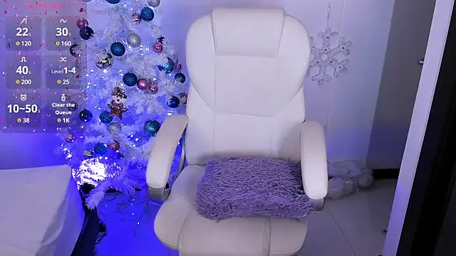 Snapshot of nyna_1 chatting on December 20, 6:45 pm nyna 1 online show from December 20, 6:45 pm