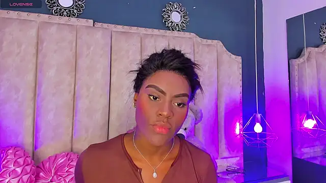 IsabellaBromsS online show from February 4, 9:10 pm