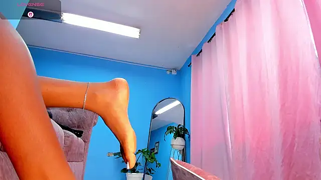 Snapshot of IsabellaBromsS chatting on December 2, 5:08 pm IsabellaBromsS online show from December 2, 5:08 pm