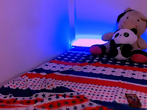 Snapshot of ladypussy69 chatting on November 21, 2:43 am ladypussy69 online show from November 21, 2:43 am