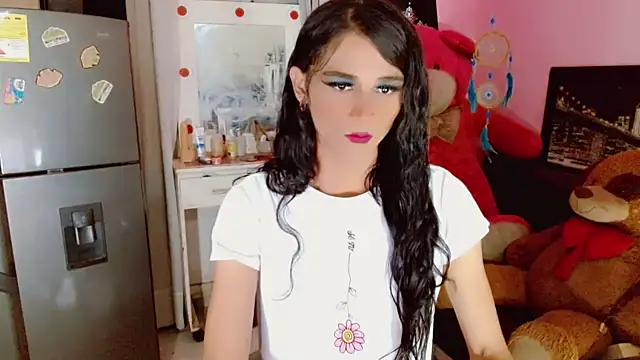 Snapshot of AngelicaDark chatting on February 7, 3:12 am AngelicaDark online show from February 7, 3:12 am