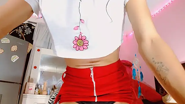 Snapshot of AngelicaDark chatting on February 23, 3:45 am AngelicaDark online show from February 23, 3:45 am