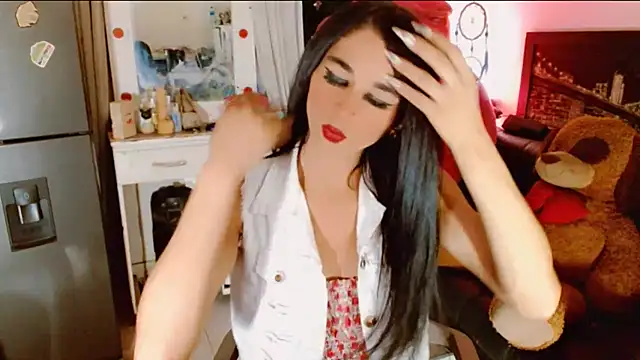 Snapshot of AngelicaDark chatting on February 24, 11:19 pm AngelicaDark online show from February 24, 11:19 pm