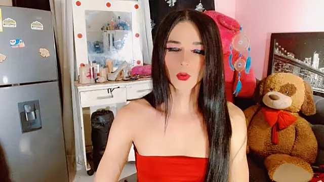 Snapshot of AngelicaDark chatting on March 9, 1:35 am AngelicaDark online show from March 9, 1:35 am