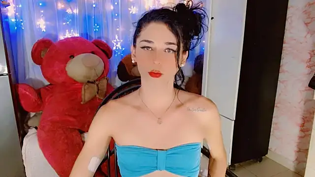 Snapshot of AngelicaDark chatting on November 14, 12:20 am AngelicaDark online show from November 14, 12:20 am