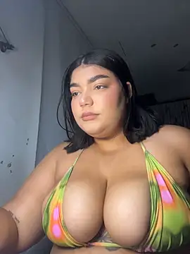 missjoyxx online show from April 22, 7:22 am