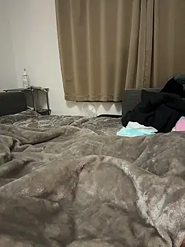 NANAchan R online show from March 1, 9:22 am