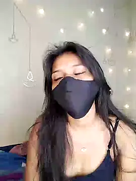 Jenny-Lucifer online show from January 19, 7:04 pm