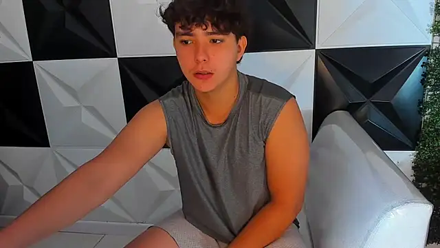 Snapshot of Dani_cumboy chatting on October 19, 2:40 pm Dani cumboy online show from October 19, 2:40 pm