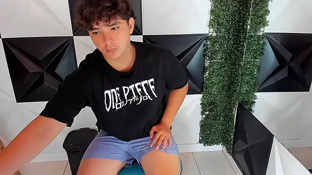 Snapshot of Dani_cumboy chatting on October 26, 2:34 pm Dani cumboy online show from October 26, 2:34 pm