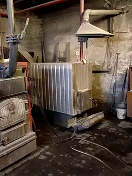 MityaXLoves online show from April 5, 6:05 pm