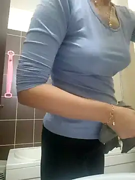 Evadesirex46 online show from December 7, 3:41 pm