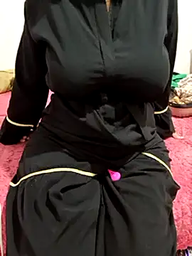 Snapshot of Saakoora chatting on February 12, 9:54 pm Saakoora online show from February 12, 9:54 pm