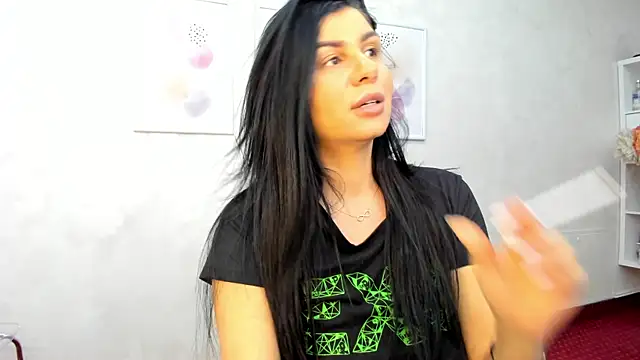 Snapshot of patriciakeys chatting on February 15, 10:33 am patriciakeys online show from February 15, 10:33 am