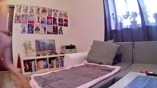 MichalS8613 online show from March 13, 7:04 am