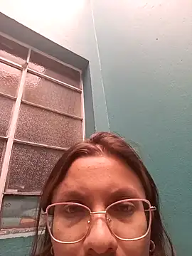 karlamorris  online show from January 25, 6:46 pm