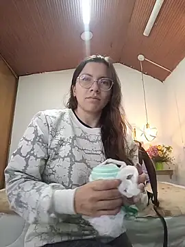 karlamorris  online show from December 2, 1:17 pm