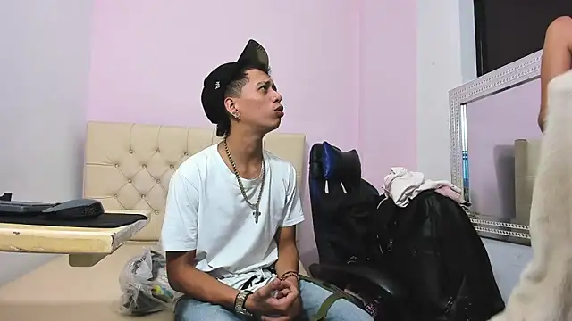 Ashley James online show from February 8, 1:43 am