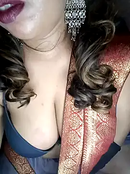 Snapshot of Leo_shreya_888 chatting on December 2, 7:16 pm Leo shreya 888 online show from December 2, 7:16 pm