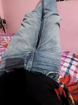 Snapshot of indobigboss chatting on January 2, 1:19 pm indobigboss online show from January 2, 1:19 pm