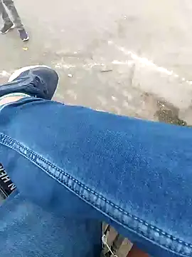 Snapshot of indobigboss chatting on January 4, 2:56 am indobigboss online show from January 4, 2:56 am