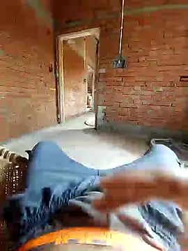 Snapshot of indobigboss chatting on February 10, 5:58 am indobigboss online show from February 10, 5:58 am