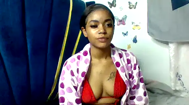 Snapshot of _crystal_princesss chatting on January 3, 1:48 am crystal princesss online show from January 3, 1:48 am