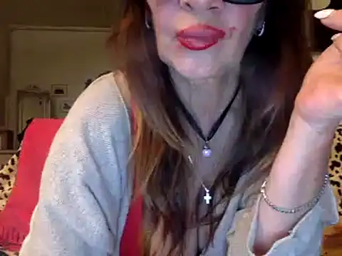 Snapshot of gildamilf chatting on January 24, 10:30 pm gildamilf online show from January 24, 10:30 pm