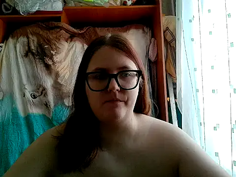 DesireMelissa online show from April 27, 5:49 am