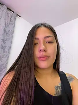 Latina vanessa online show from March 23, 4:05 am