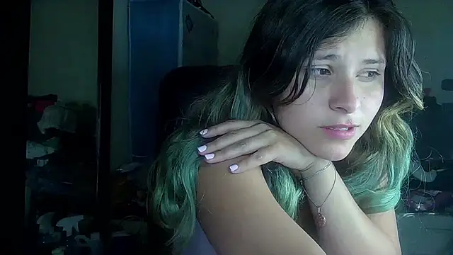 Snapshot of Elith_20 chatting on February 24, 4:49 am Elith 20 online show from February 24, 4:49 am