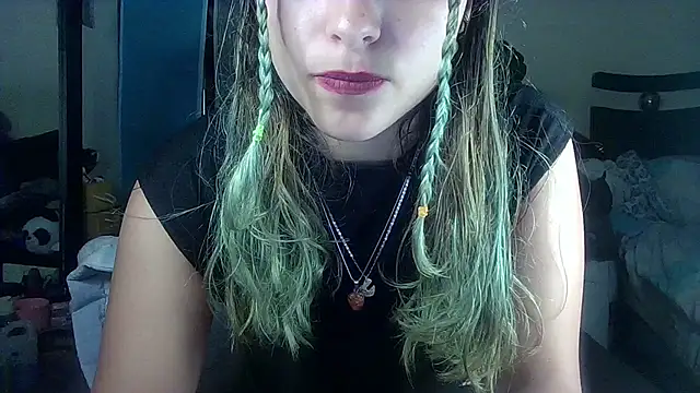 Snapshot of Elith_20 chatting on March 14, 6:42 am Elith 20 online show from March 14, 6:42 am